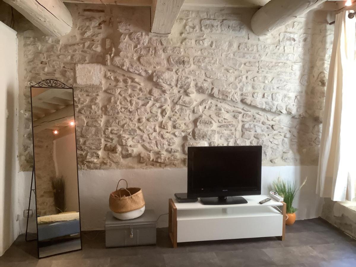 L'Etoile Leilighet Nîmes Eksteriør bilde